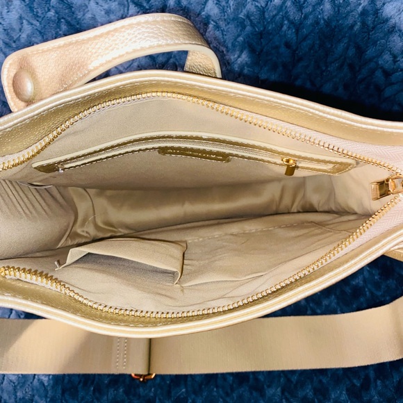 ahdorned pebble grain vegan leather crossbody bag with guitar strap incl… - Picture 10 of 14